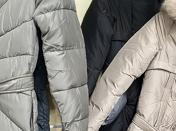Dámský zimní kabát DALEF (M-3XL)