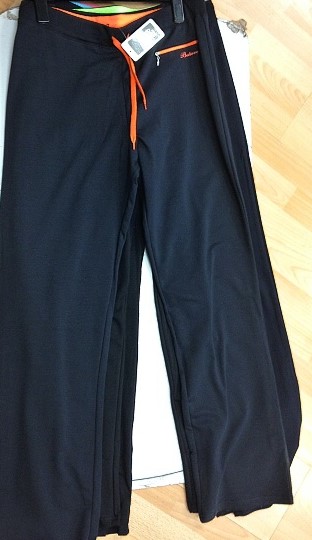 Dámské slabé tepláky N-FEEL (L-3XL)