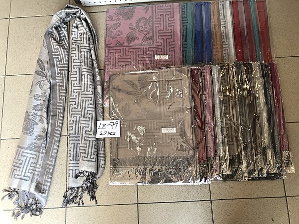 Dámský cashmere šátek DELFIN