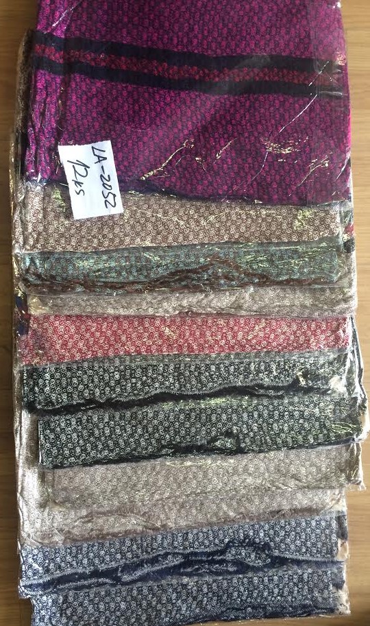 Dámská šála / přehoz DELFIN