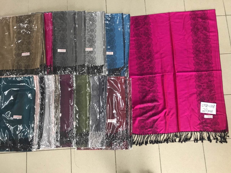 Dámský cashmere šátek  DELFIN