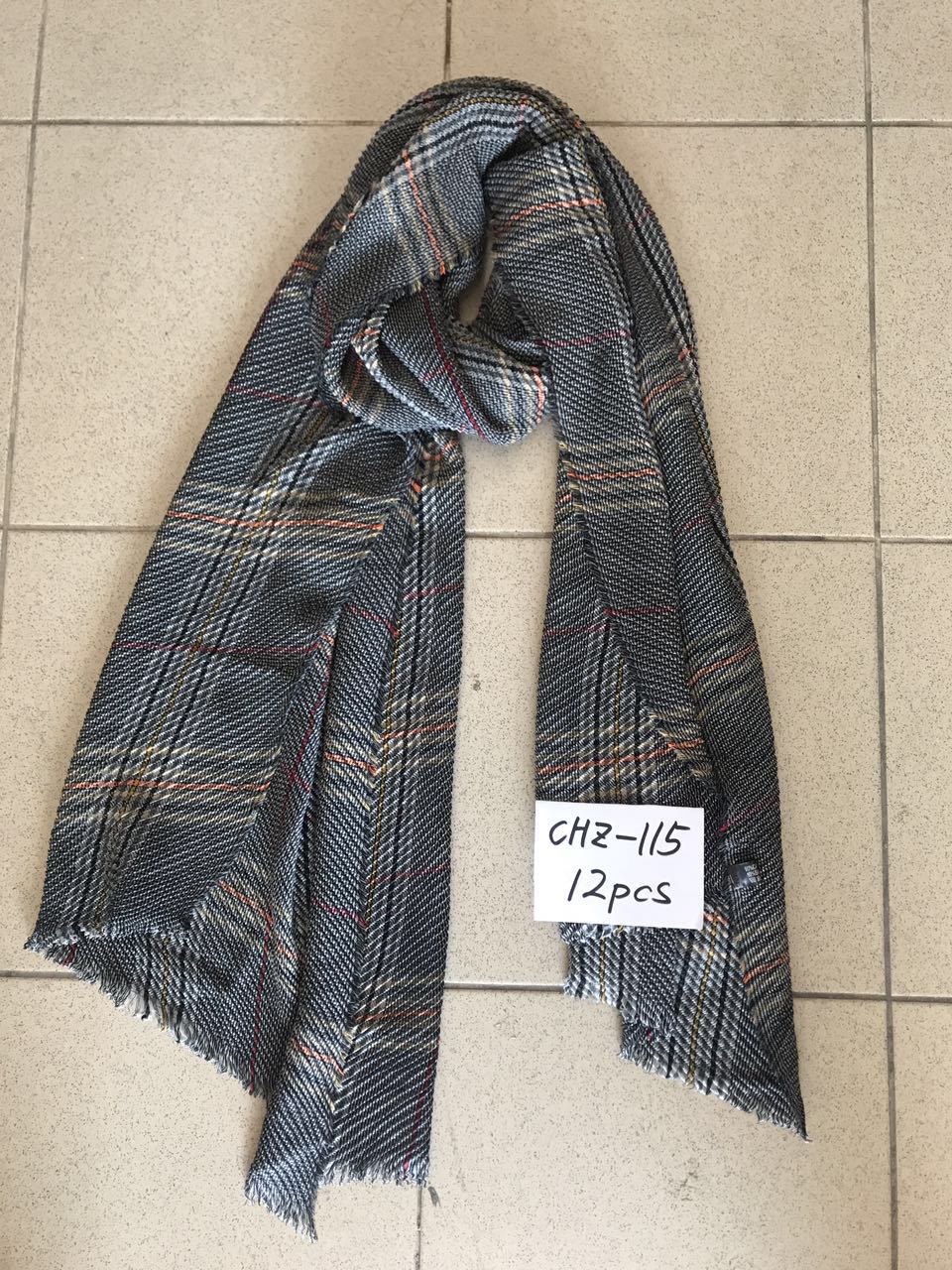 Dámský cashmere šál/přehoz DELFIN