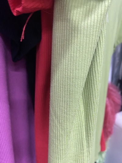 Dámské triko s krátkým rukávem  BENTER (M-XXL)
