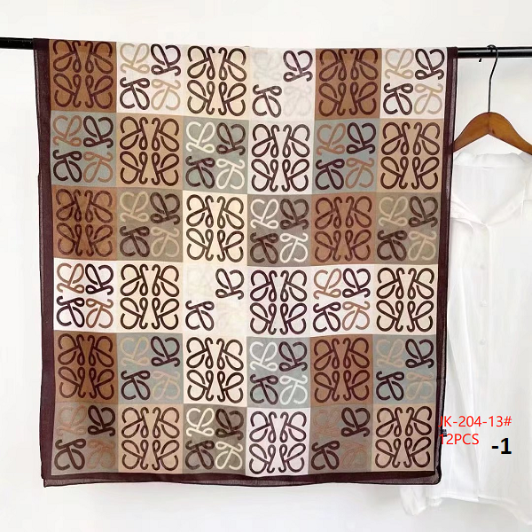 Dámský desingový šátek DELFIN (90*180)