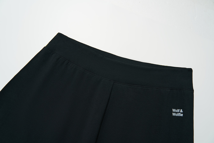 Dámské rovné legíny WOLF (L-3XL)
