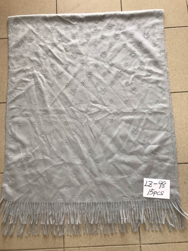 Dámský cashmere šátek DELFIN