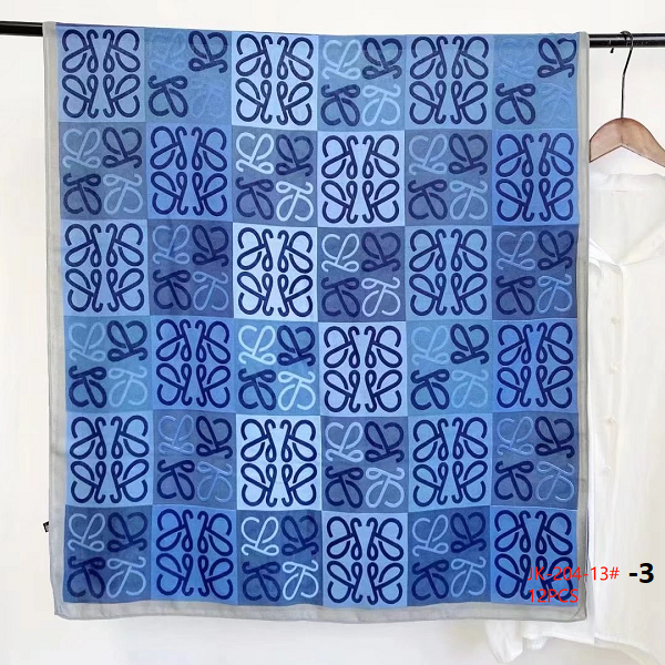 Dámský desingový šátek DELFIN (90*180)