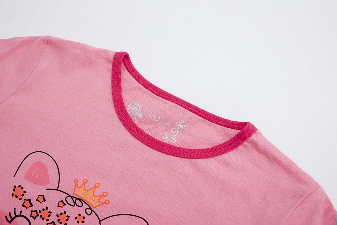 Dívčí noční pyžamo WOLF (104-134)