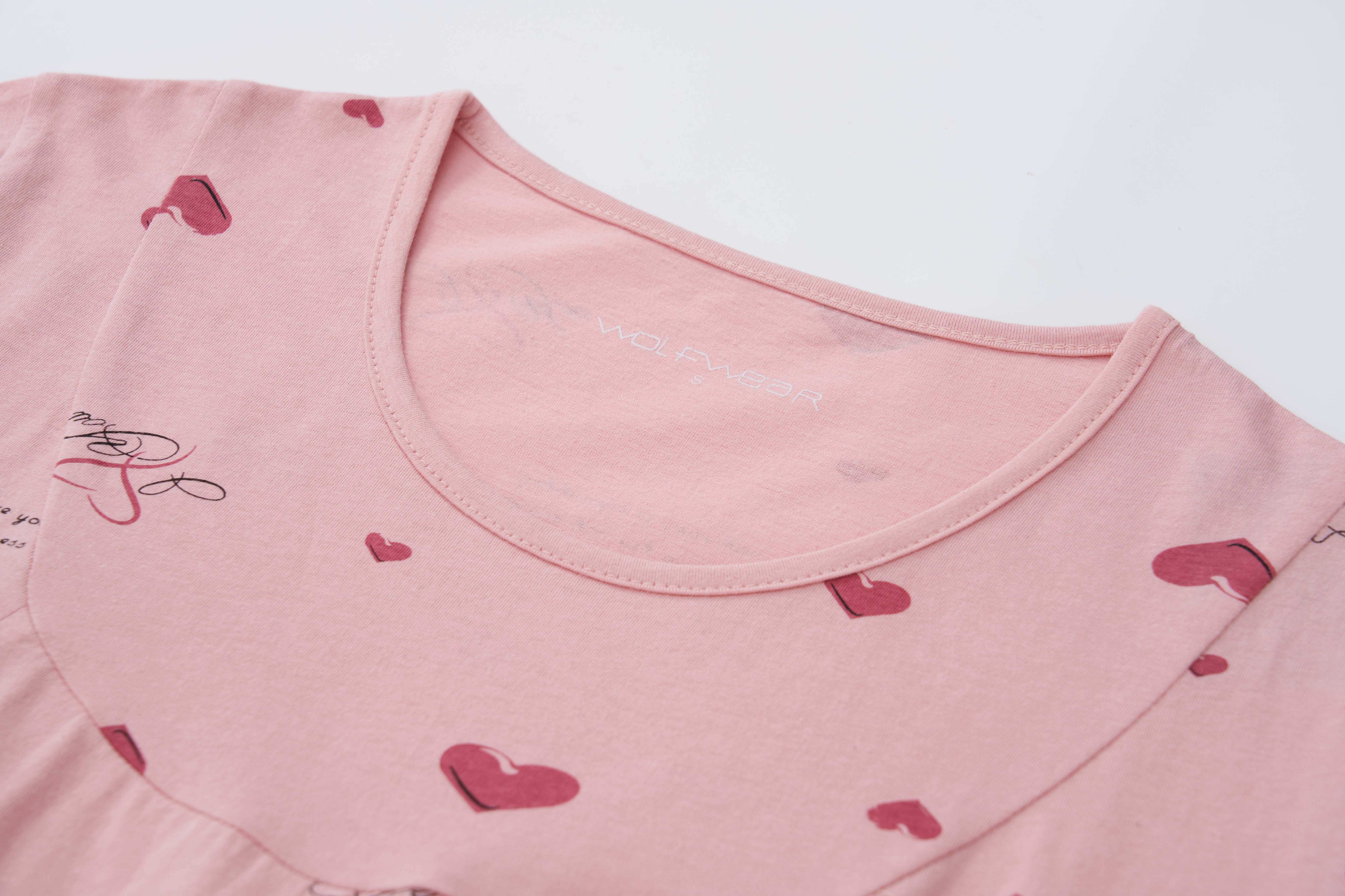 Dámská noční košile s krátkým rukávem  WOLF (S-3XL) 