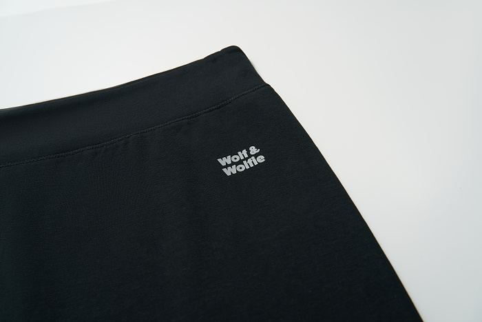 Dámské rovné legíny WOLF (L-3XL)