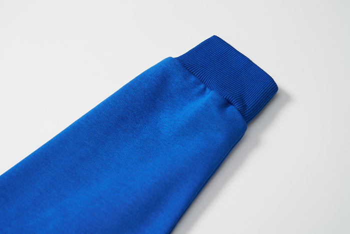 Chlapecká  mikina  s kapucí  WOLF (110-140) 