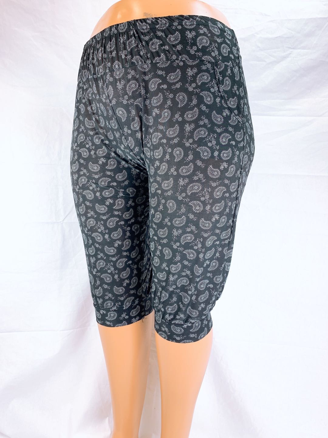 Dámské 3/4 letní kalhoty AMZF  (L-XL/4XL-5XL)