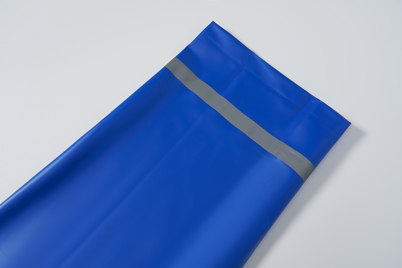 Chlapecká i dívčí  pláštěnka WOLF (134/140-158/164)