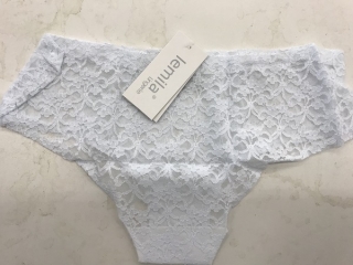 Dámské  KRAJKOVÉ spodní kalhotky PESAIL (M-2XL)