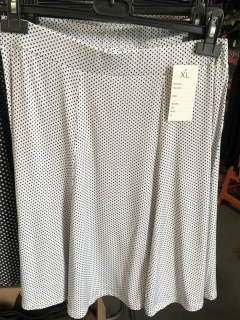 Dámská sukně SUPERSTAR (M-3XL)