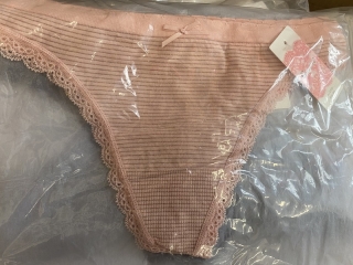 Dámské krajkové spodní kalhotky (tanga) GREENICE (S-XXL)