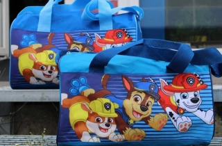 Chlapecká sportovní taška BING (22*38*21CM)
